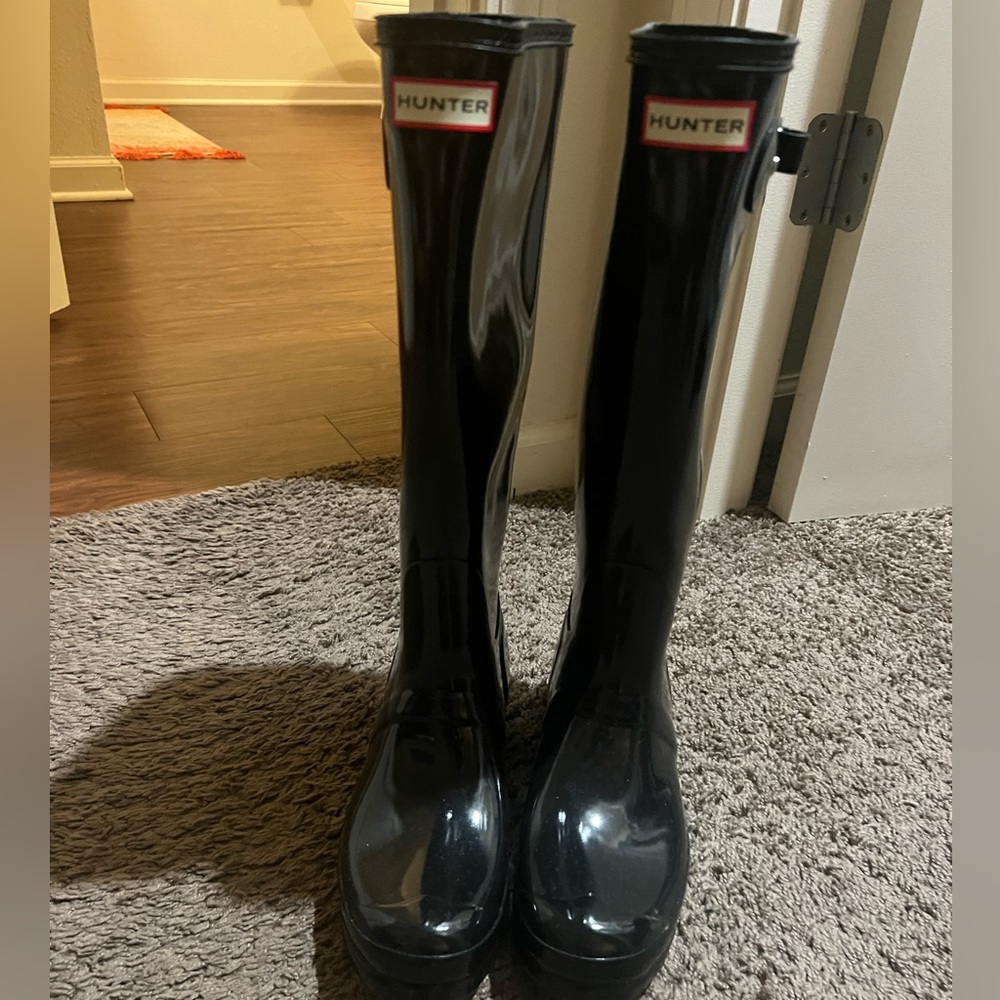 Black HUNTER boots